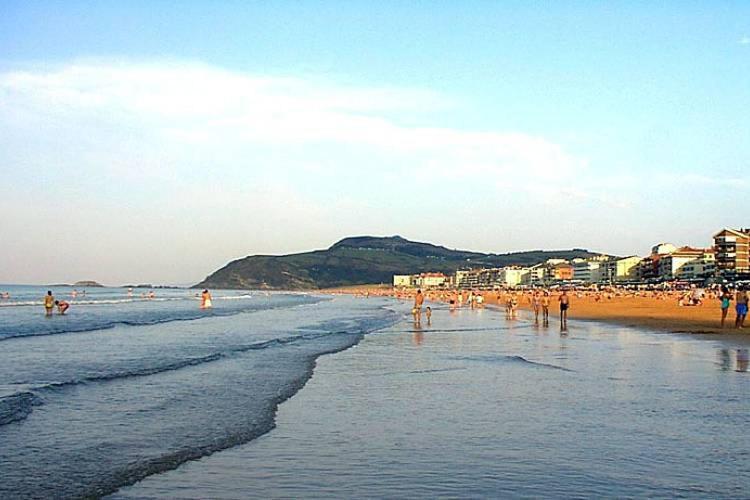 Azaraleku Playa Appartement Zarautz